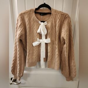 ZESICA Cable Knit Tie Front Cardigan Size Small Tan Bow Detail NWT